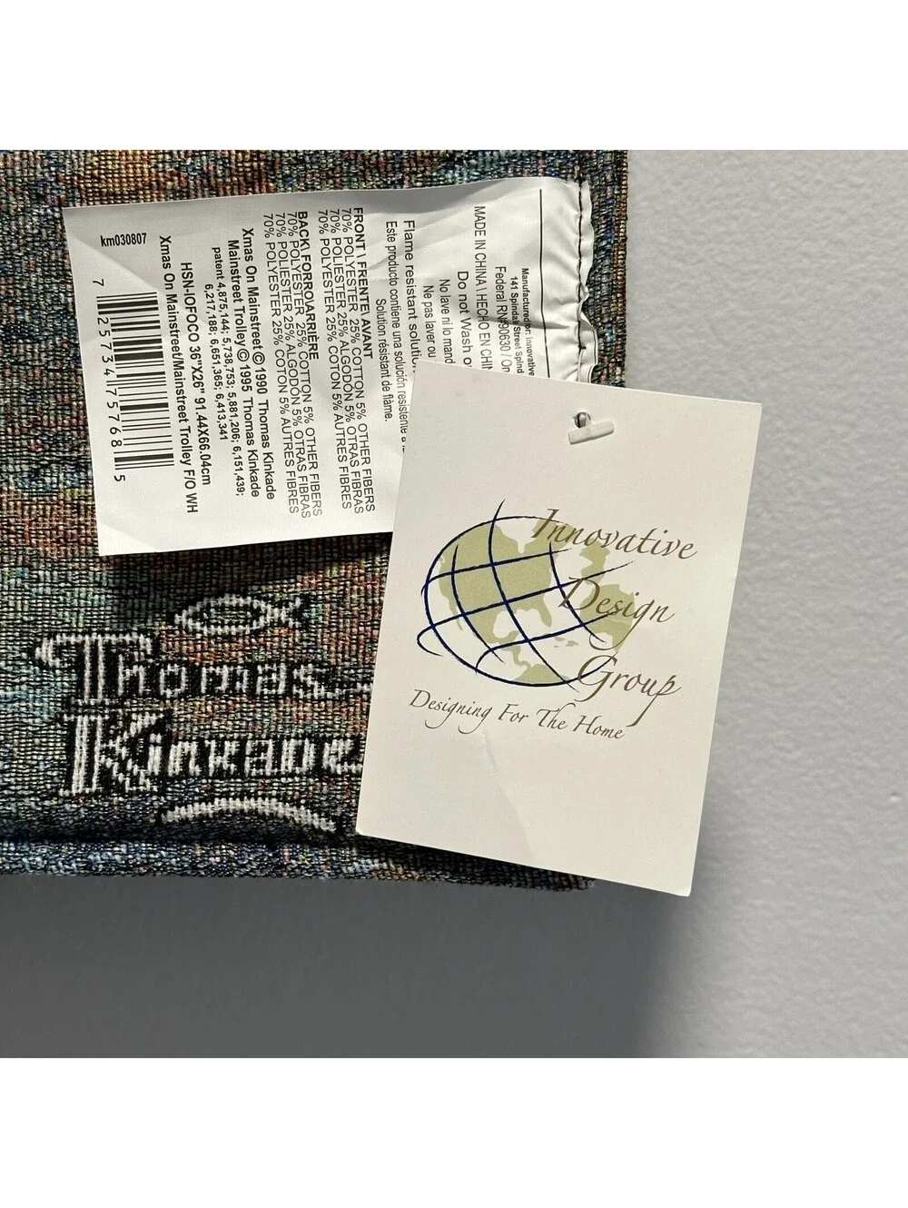 Thomas Kinkade Fiber Optic Christmas o Main Street Tapestry Wall Hanging Picture
